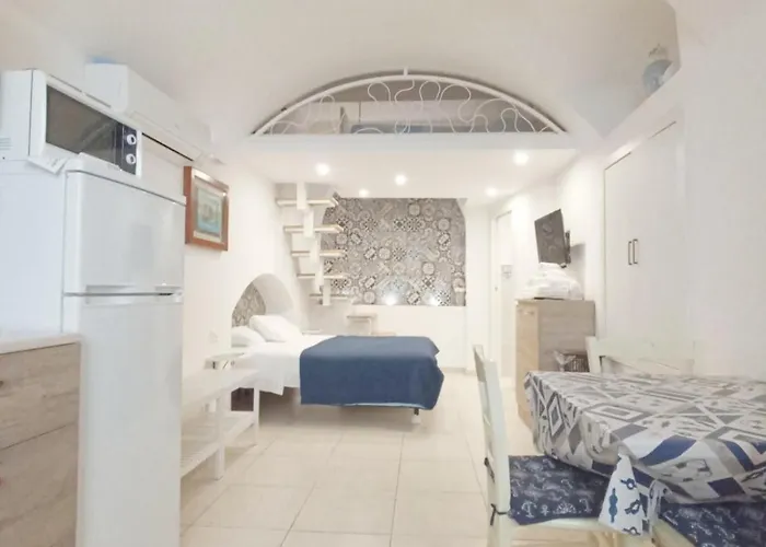 Casa Fiore Moline Апартаменти *